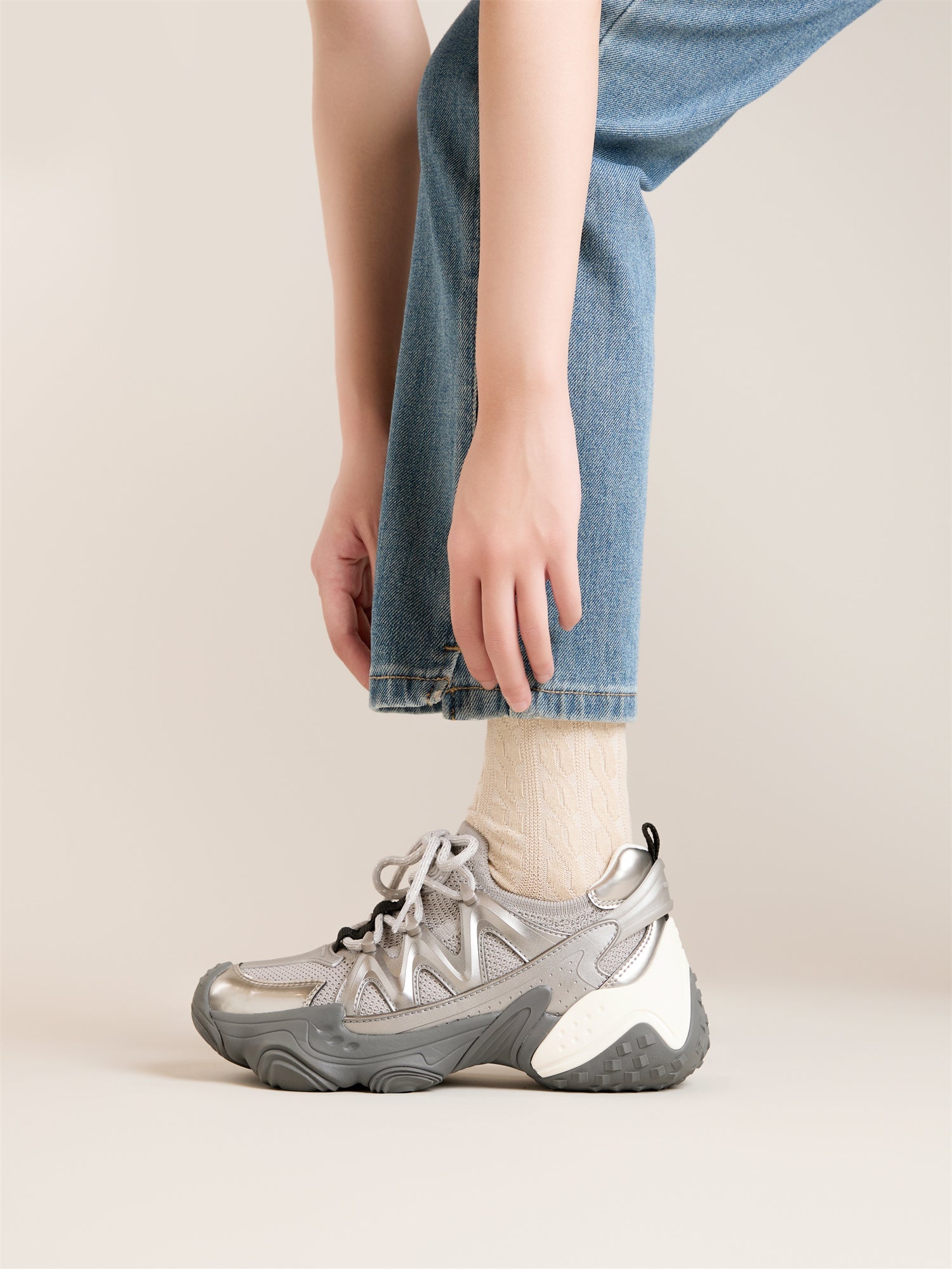 New Generation Light-Color Cool Running Shoes | Silver