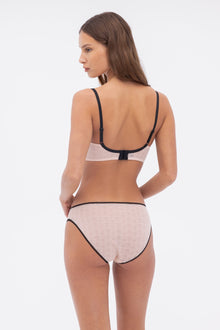 Synergy Soft Triangle Bra | Soft Pink