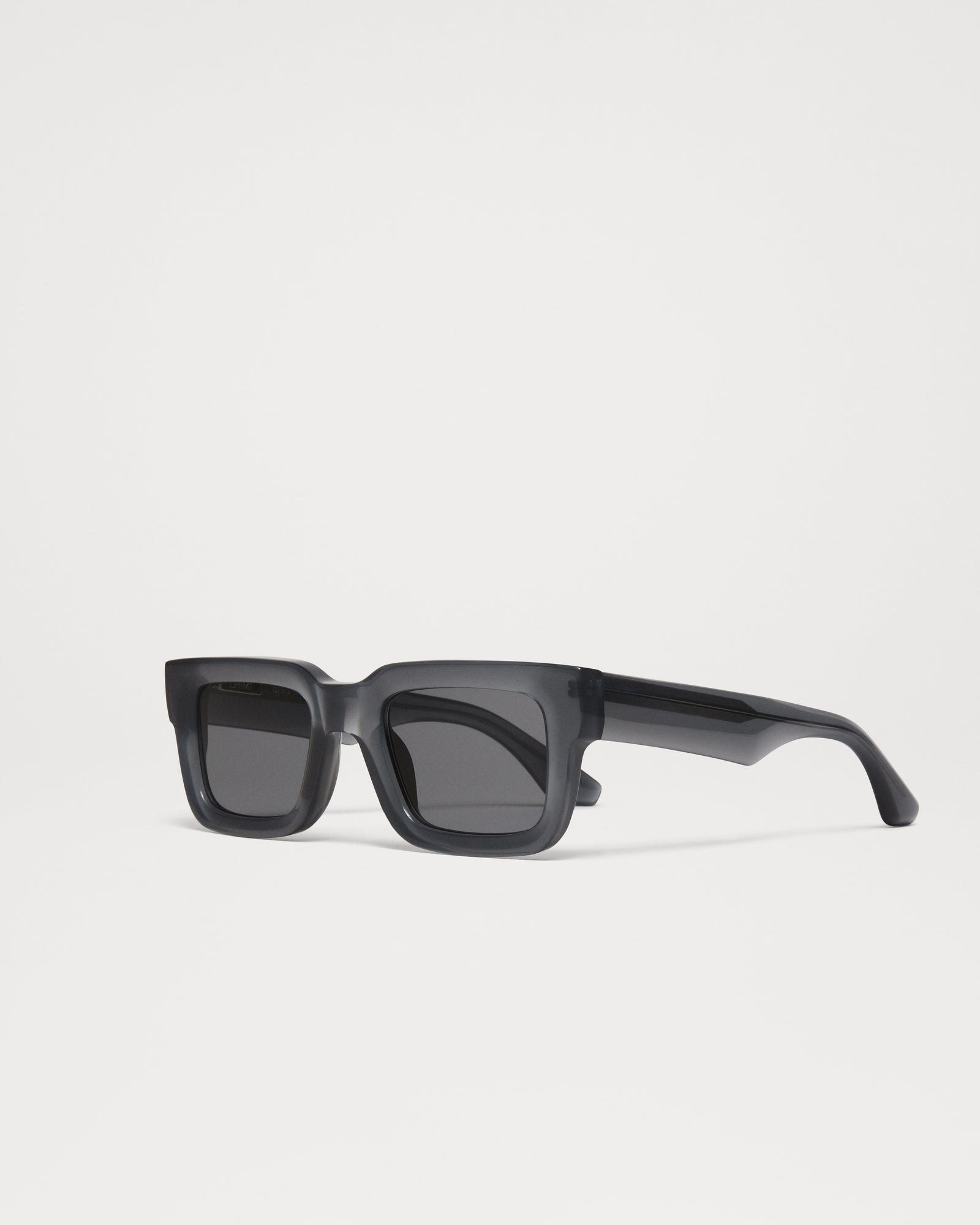 05 | Dark Grey
