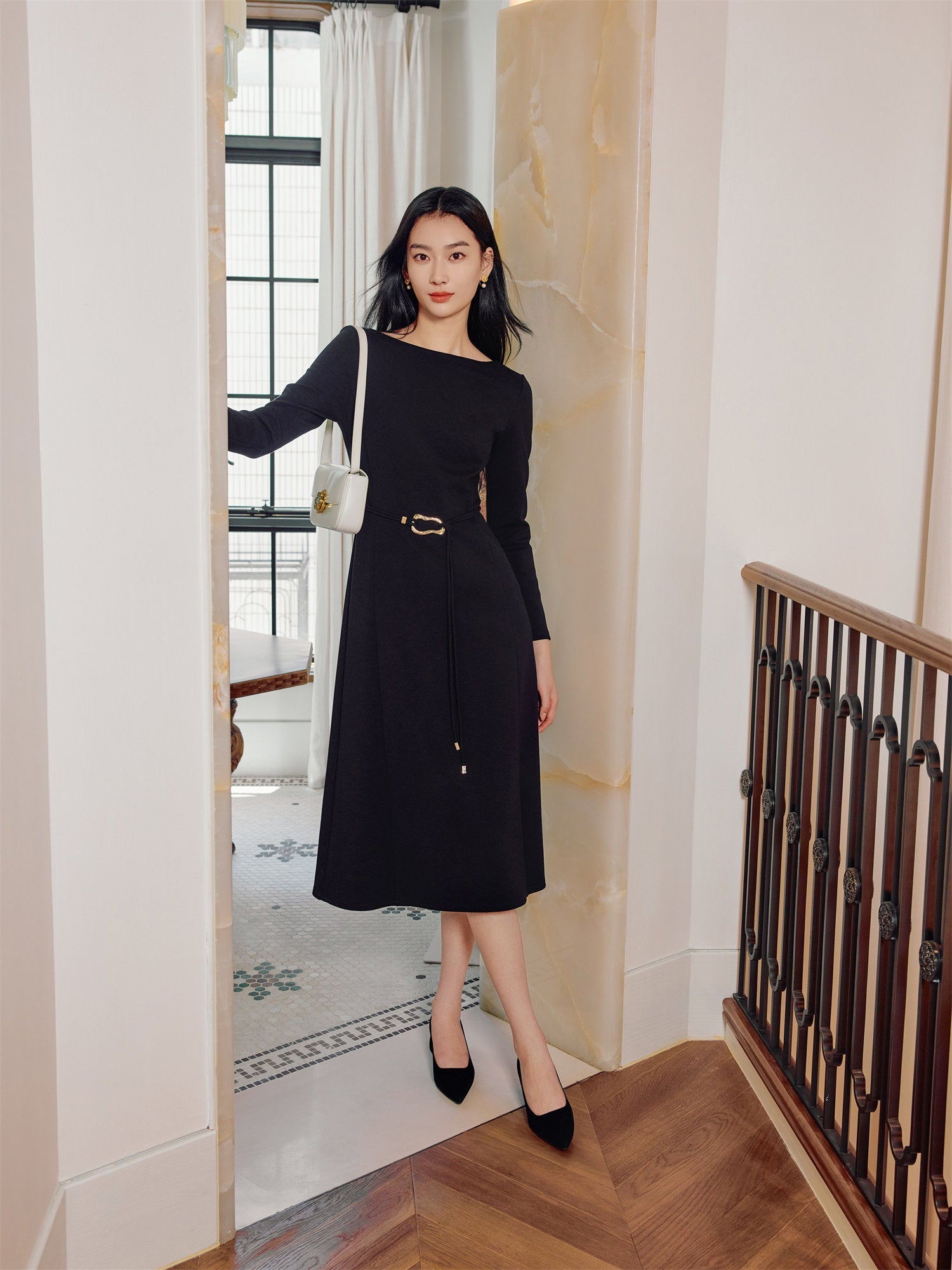 Knitted Waist-Defined Slim Dress | Black
