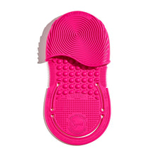 Sigma Spa Express Brush Cleaning Glove | Pink