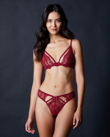 Natalia String Thong | Bordeaux