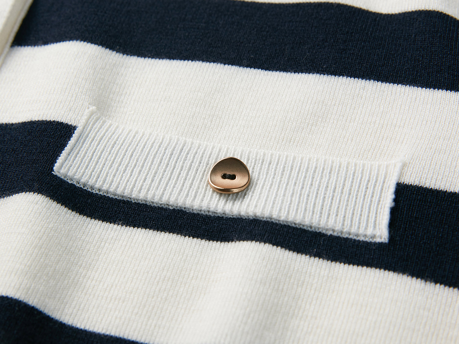Merino Wool Knitted Cardigan | Navy