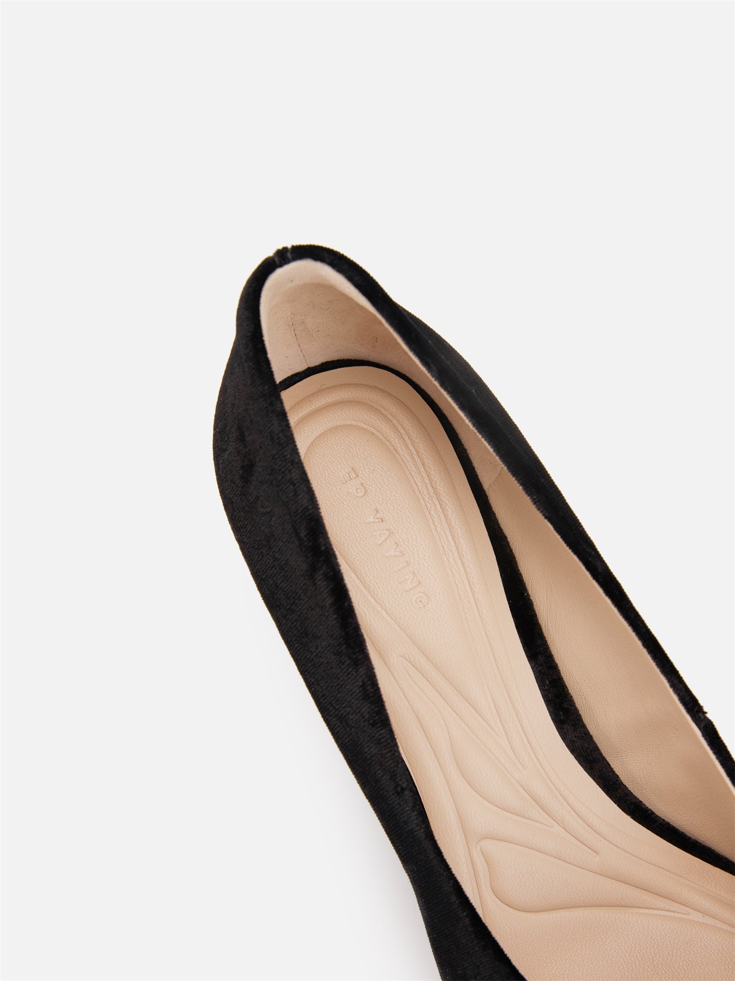 Peony Diamond Velvet High Heels | Black