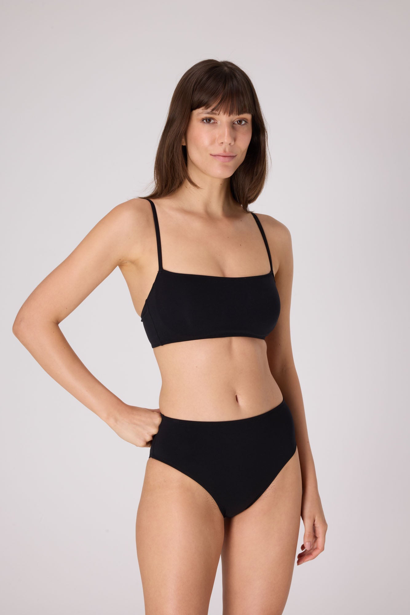 Essential Underwire Bikini Top | Black