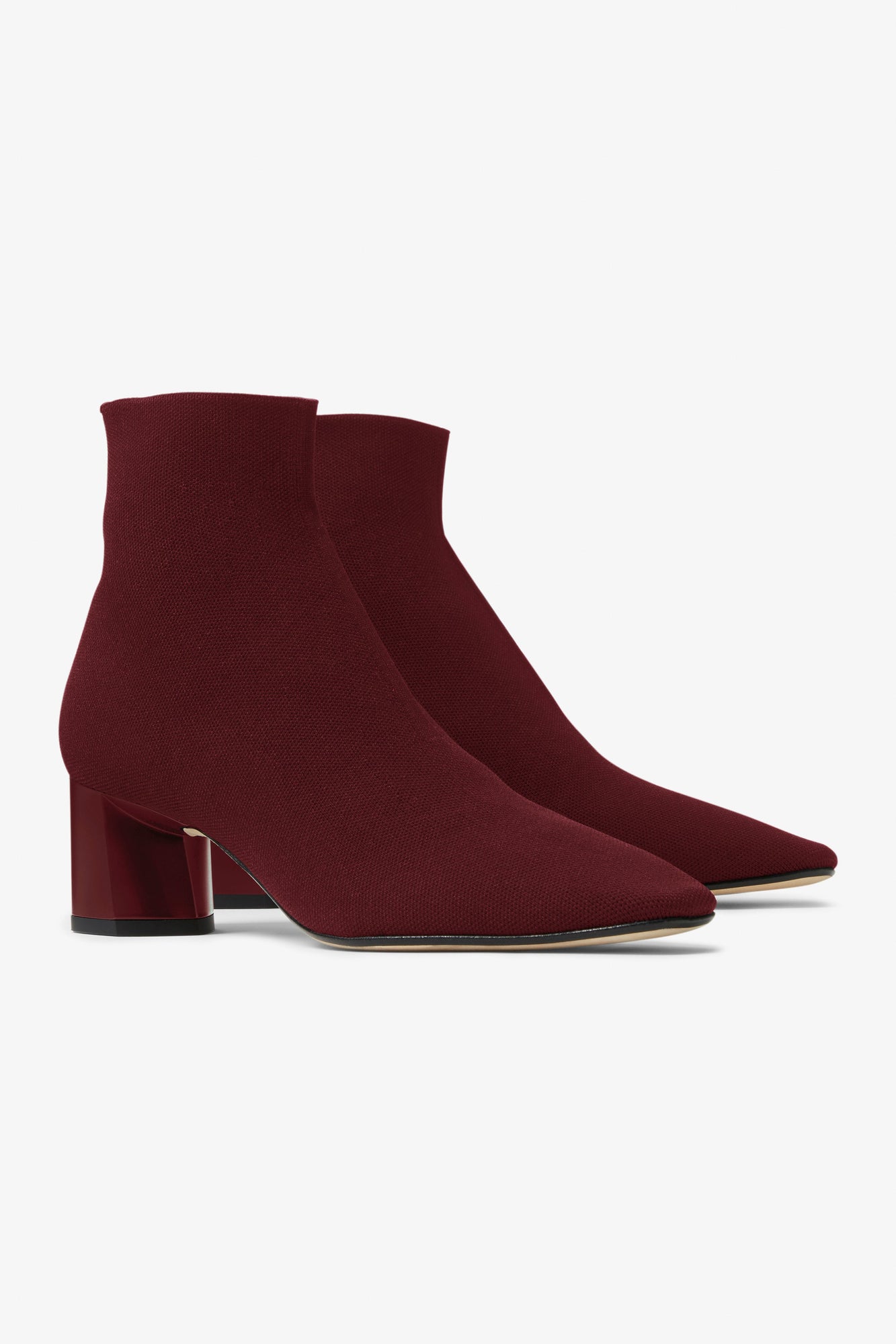 zelda burgundy still | Still | Exclude