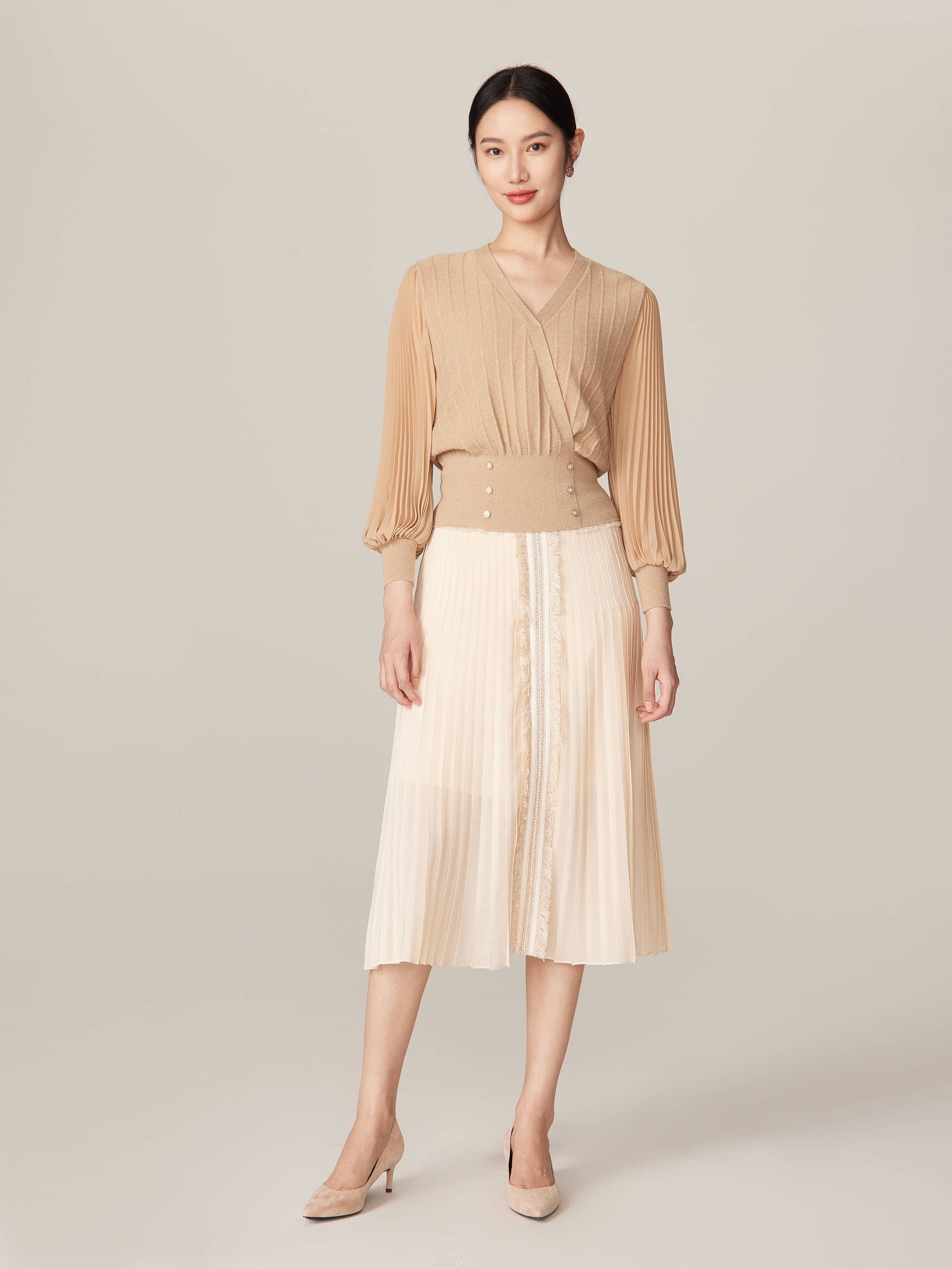 V-Neck Knit Top | Beige