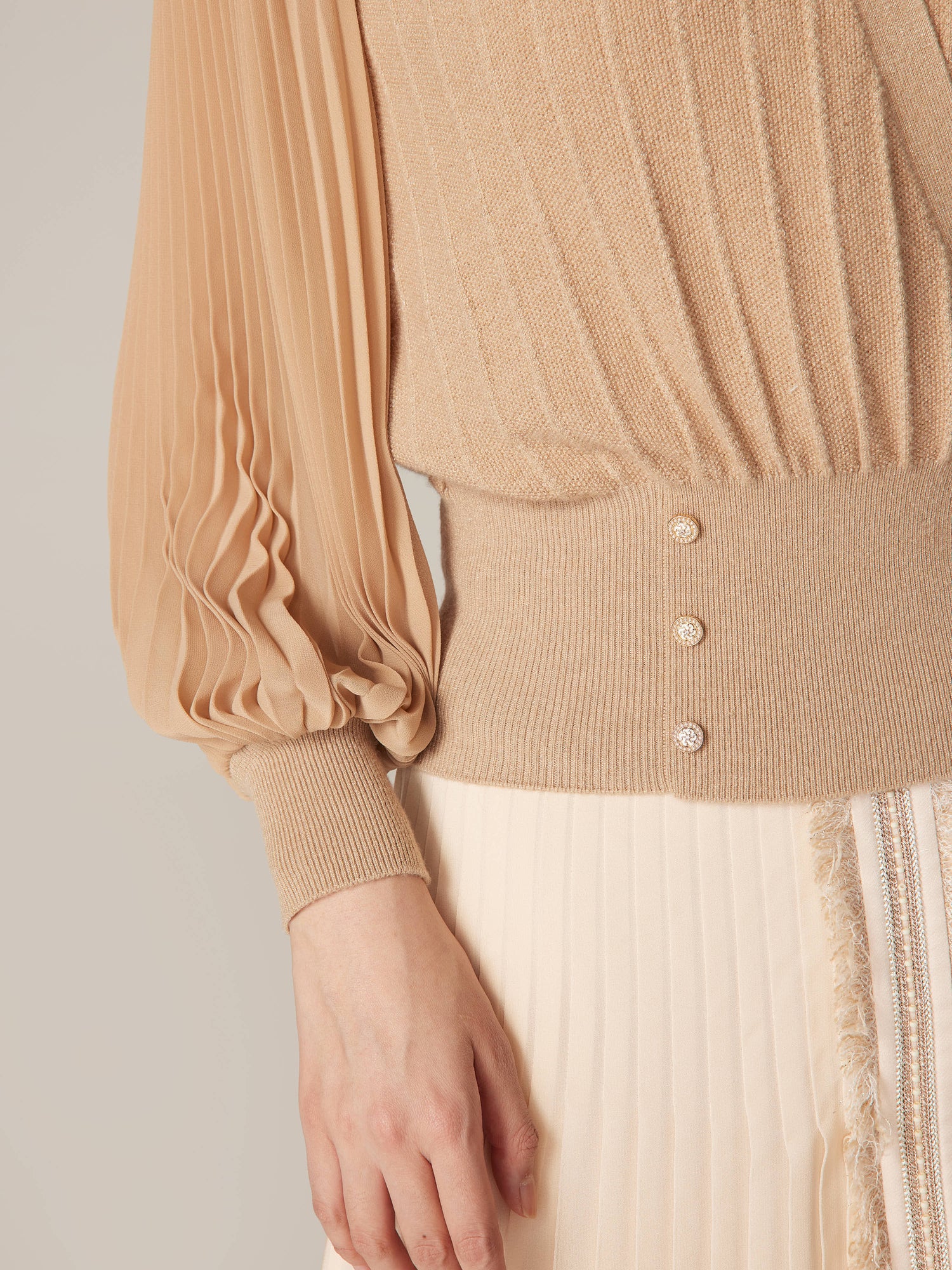 V-Neck Knit Top | Beige