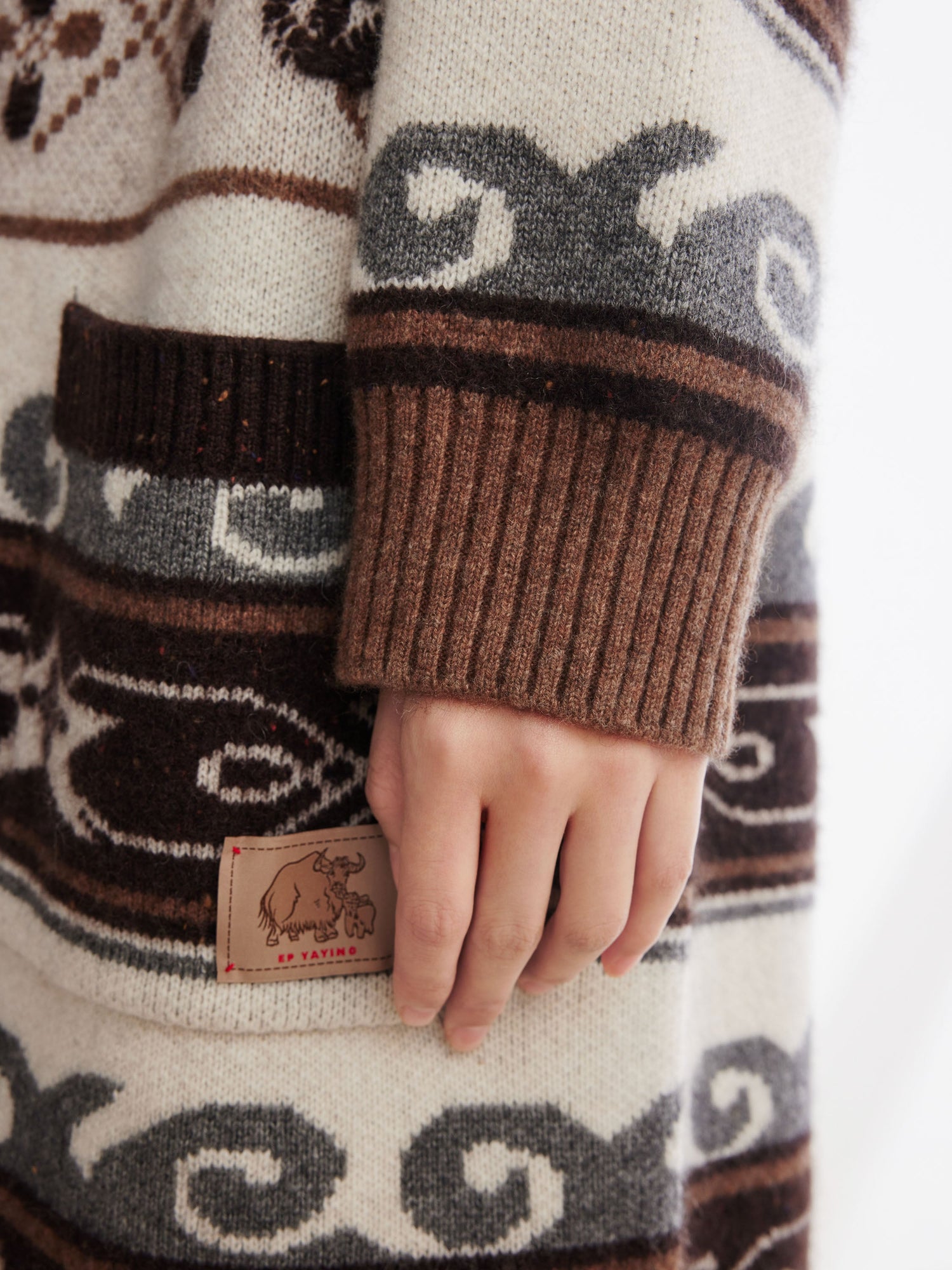 Long Hooded Sweater | Brown