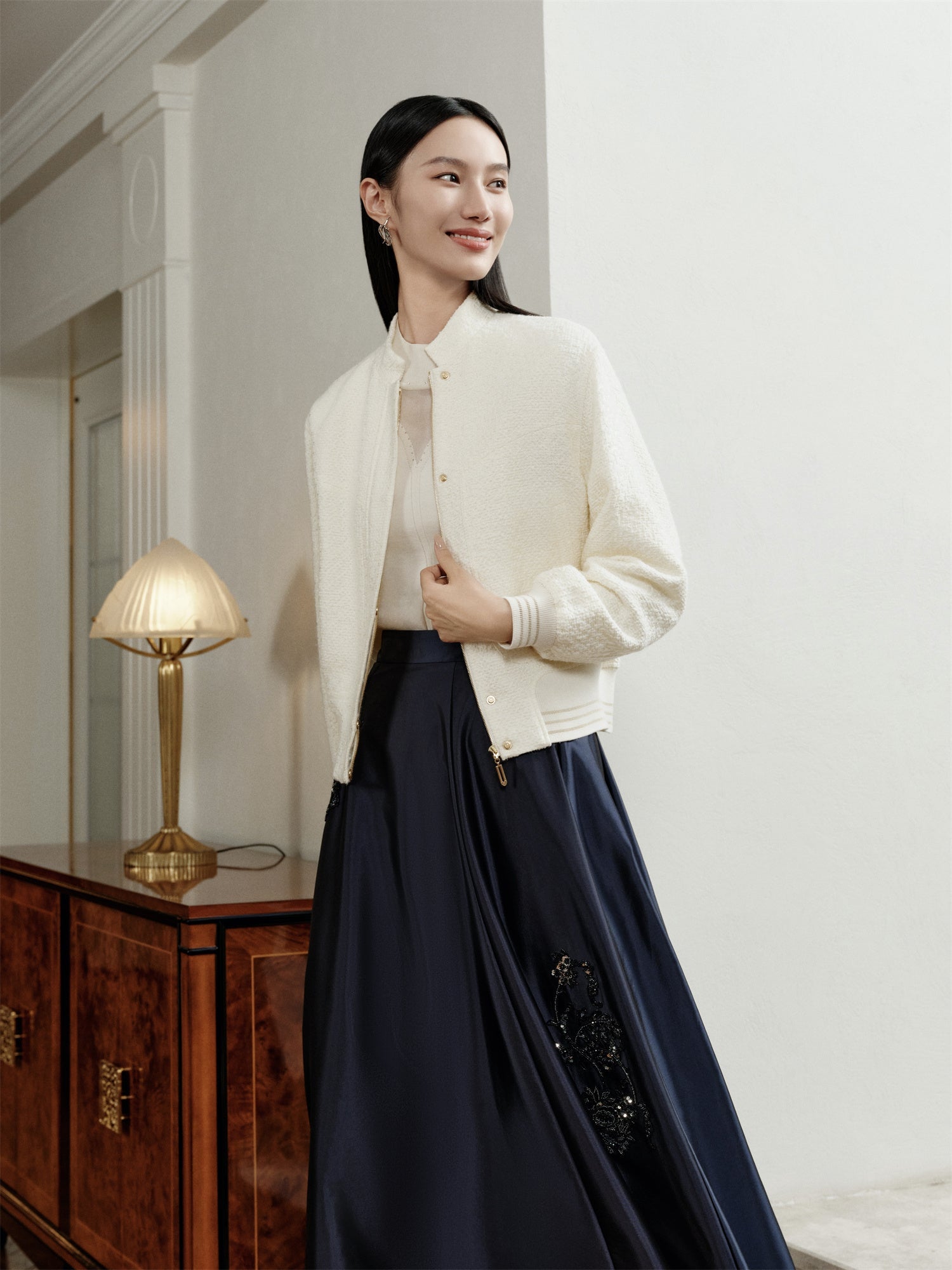 Chinese Style Stand-Up Collar Flight Jacket | White