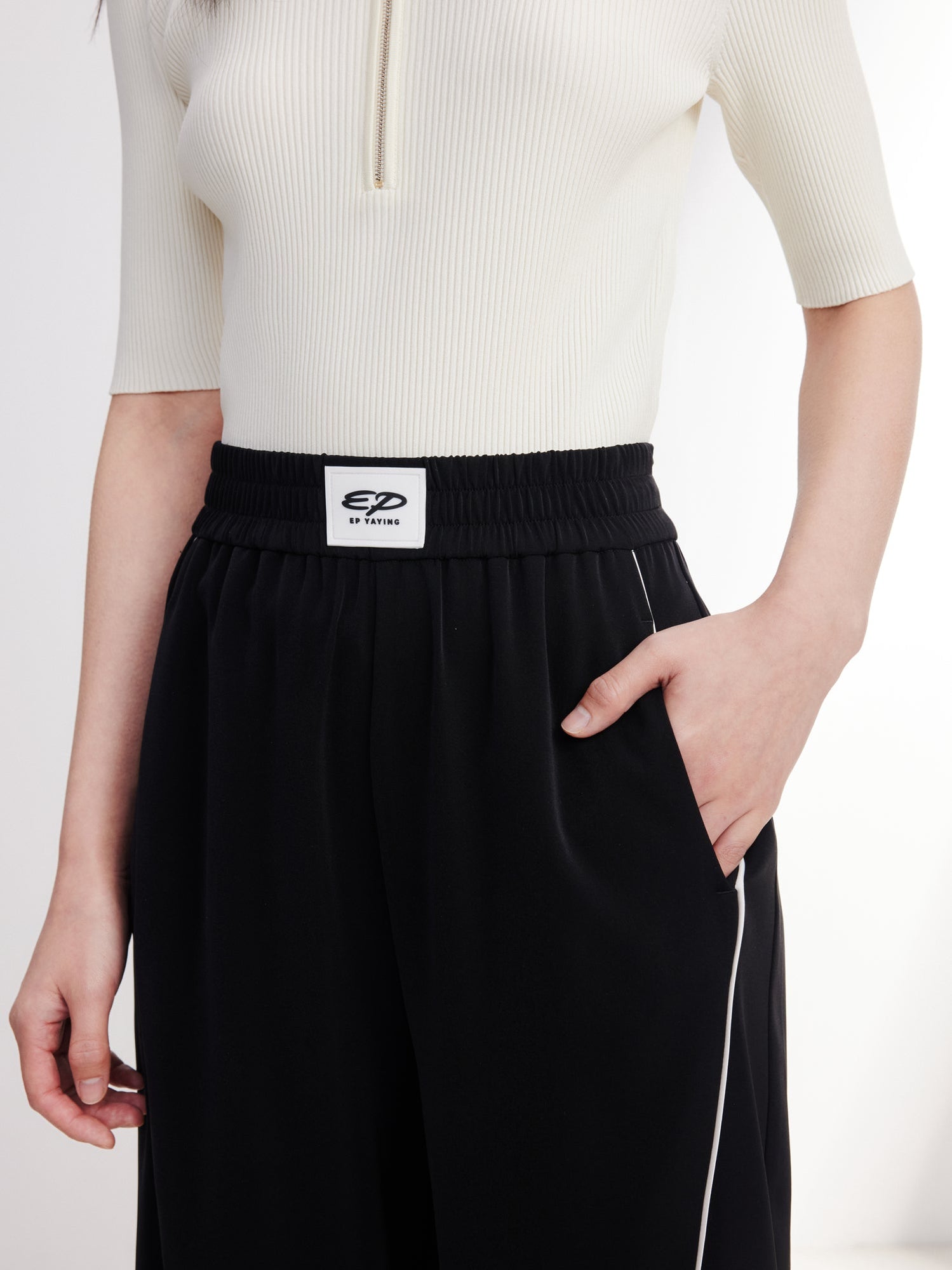 Satin Contrast Wide Leg Pants | Black