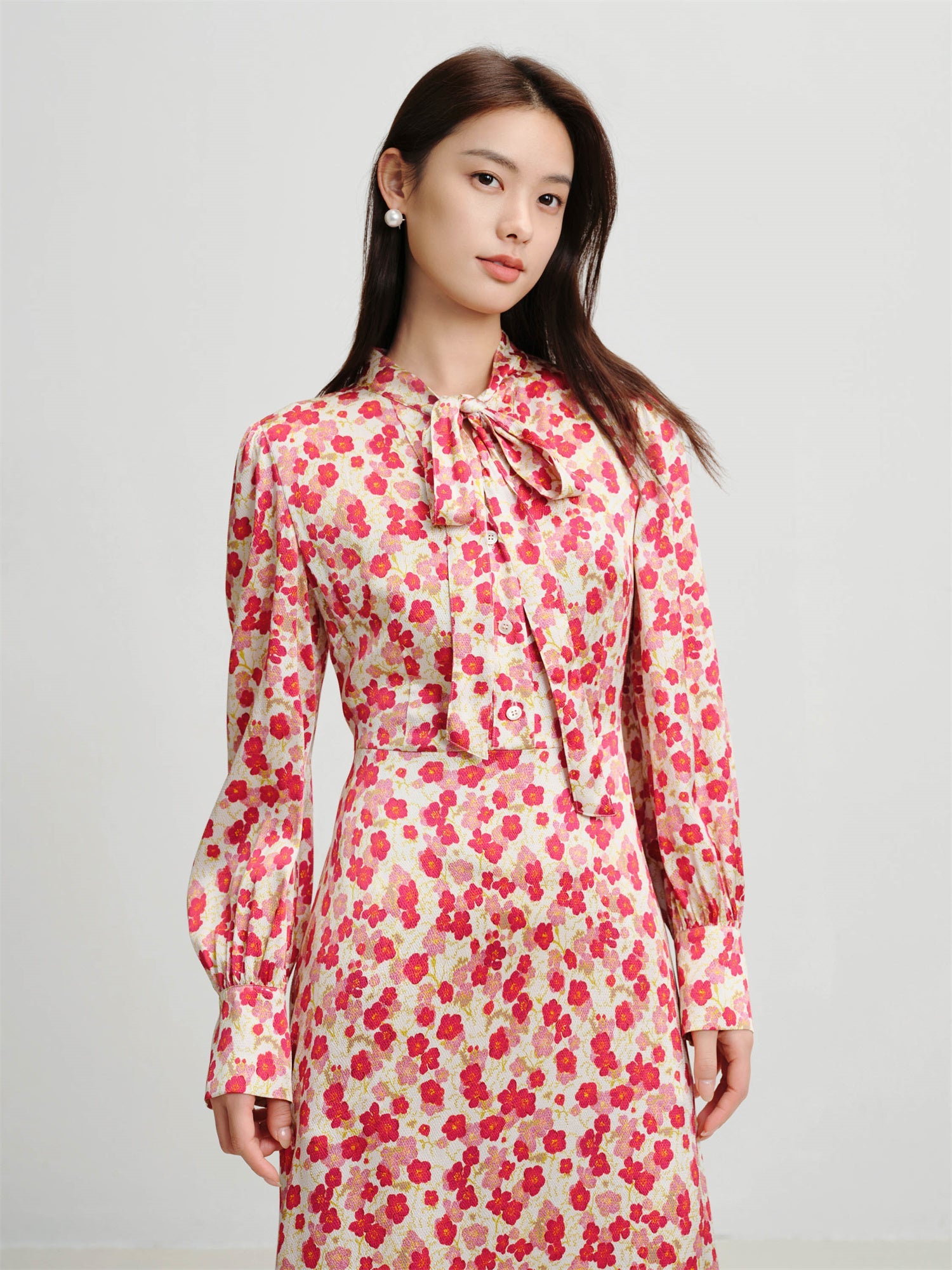 Silk Waist-Cinching Dress | Red
