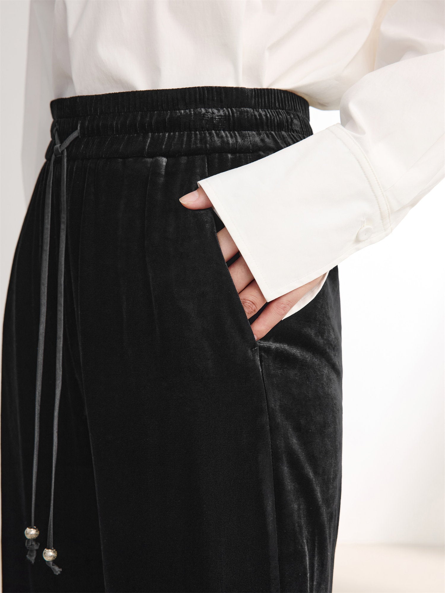 Velvet Wide-Leg Pants | Black