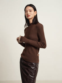 Long Sleeve Form-Fitting Knit Turtleneck | Brown