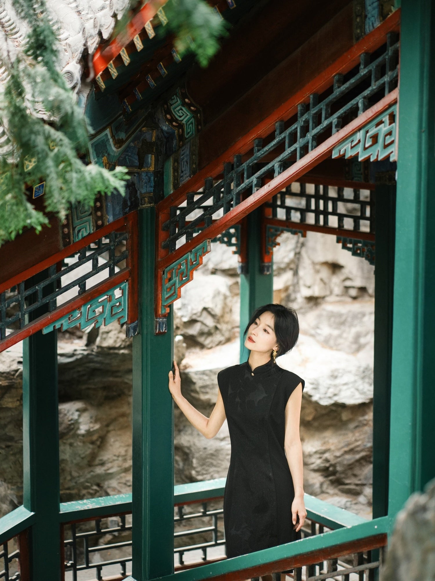 Embroidered Chinese Style Neo-Chinese Cheongsam Dress | Black