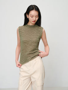 Slim-Fit Turtleneck Sleeveless Base Layer Top | Green