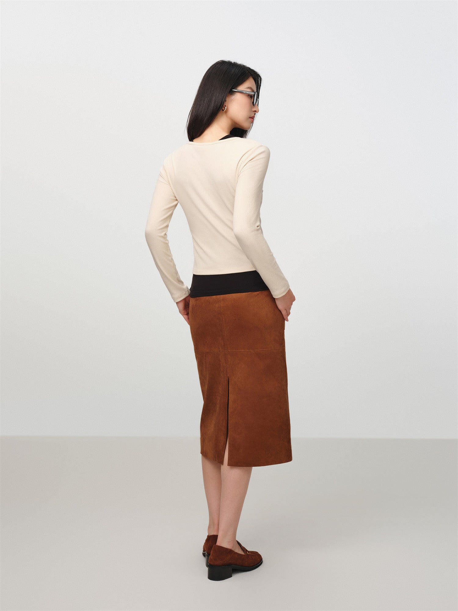 Slim-Fit Knit Base Layer Top | Beige/Black