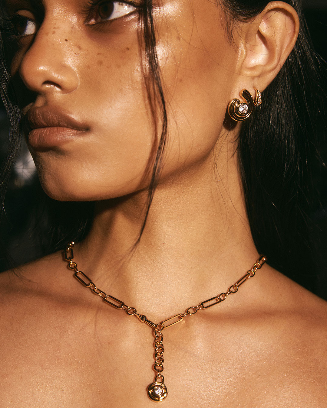 Wave Bezel Twist Studs | Silver | Cubic Zirconia