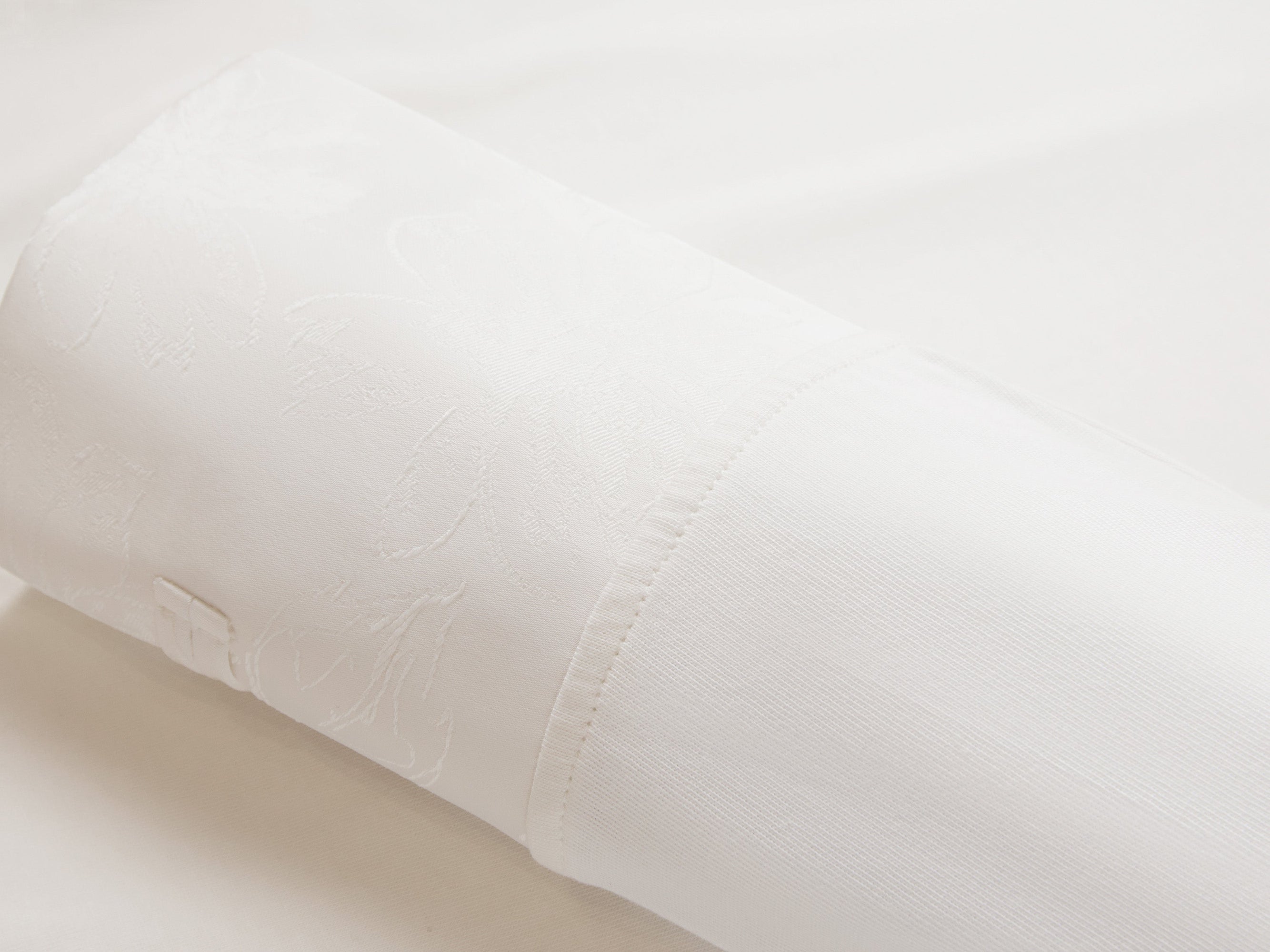 Loose-Fit Long Sleeve Tee | White