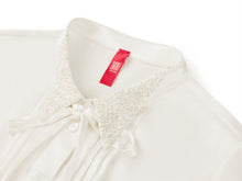 Silk Embrpoidered Collar Shirt | White