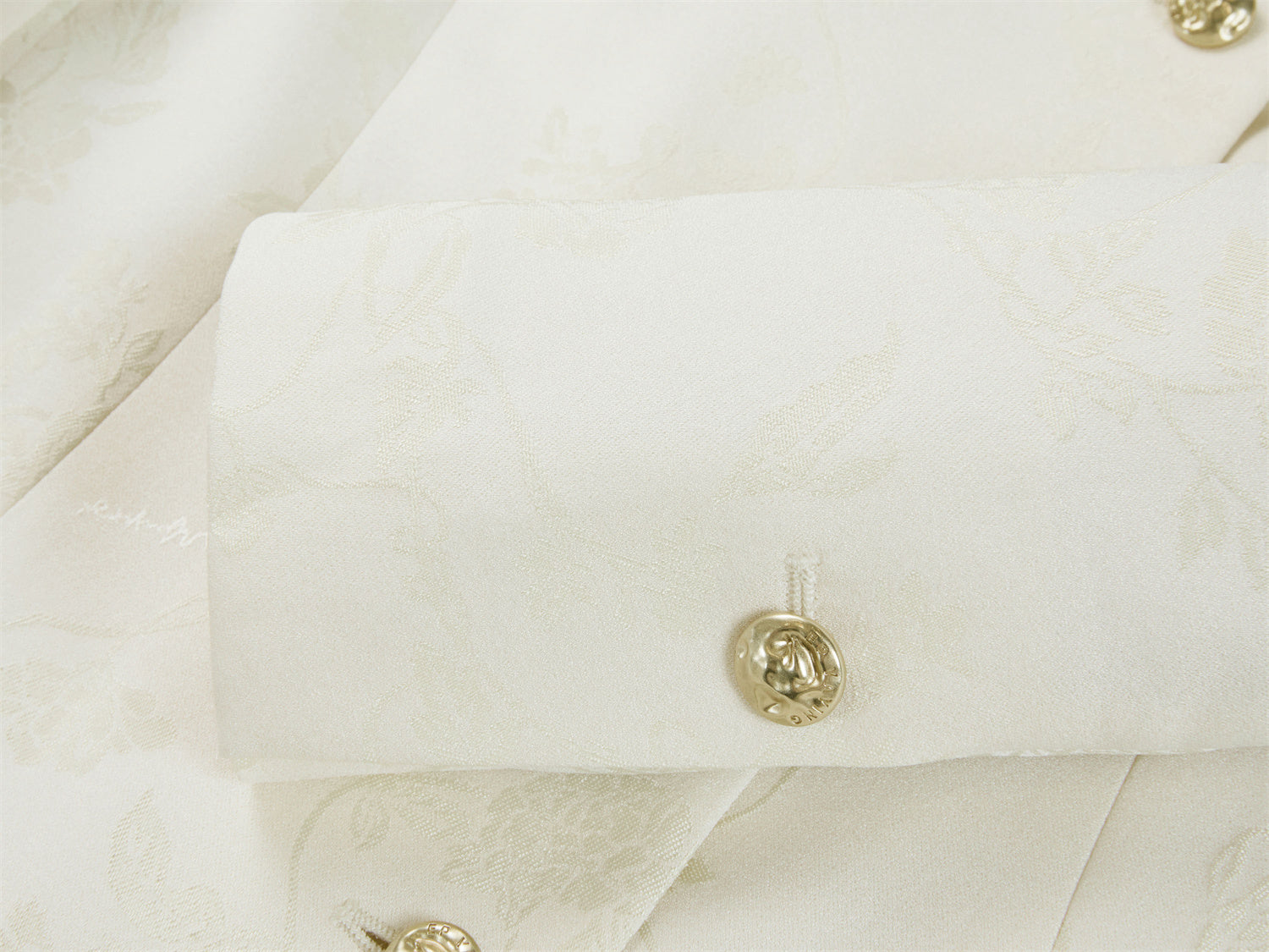 Silk Peony Jacquard Jacket | Beige