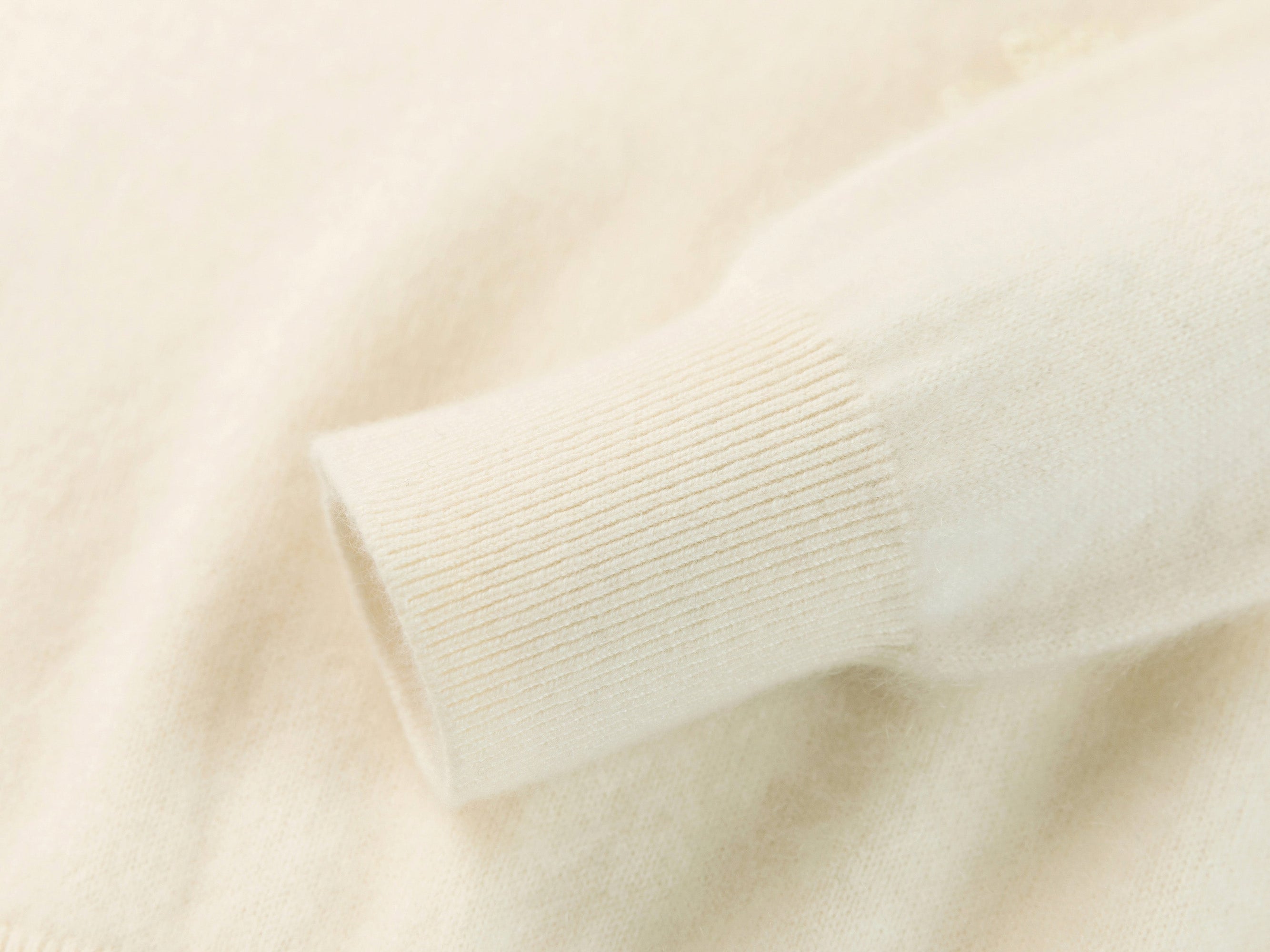 Top | Cream