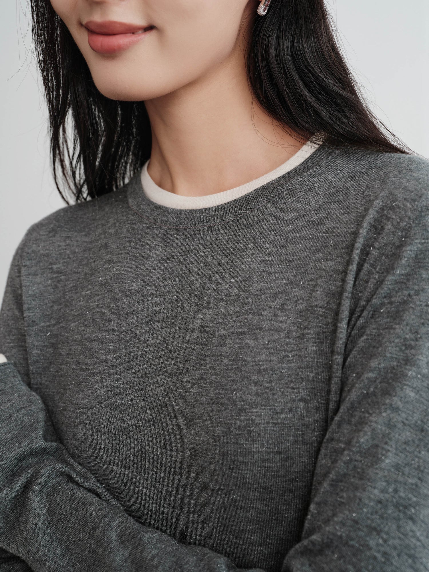 Slub Yarn Round Neck Knit Top | Grey