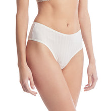Movecalm Hi-Rise Thong | Pearl x Marsmallow