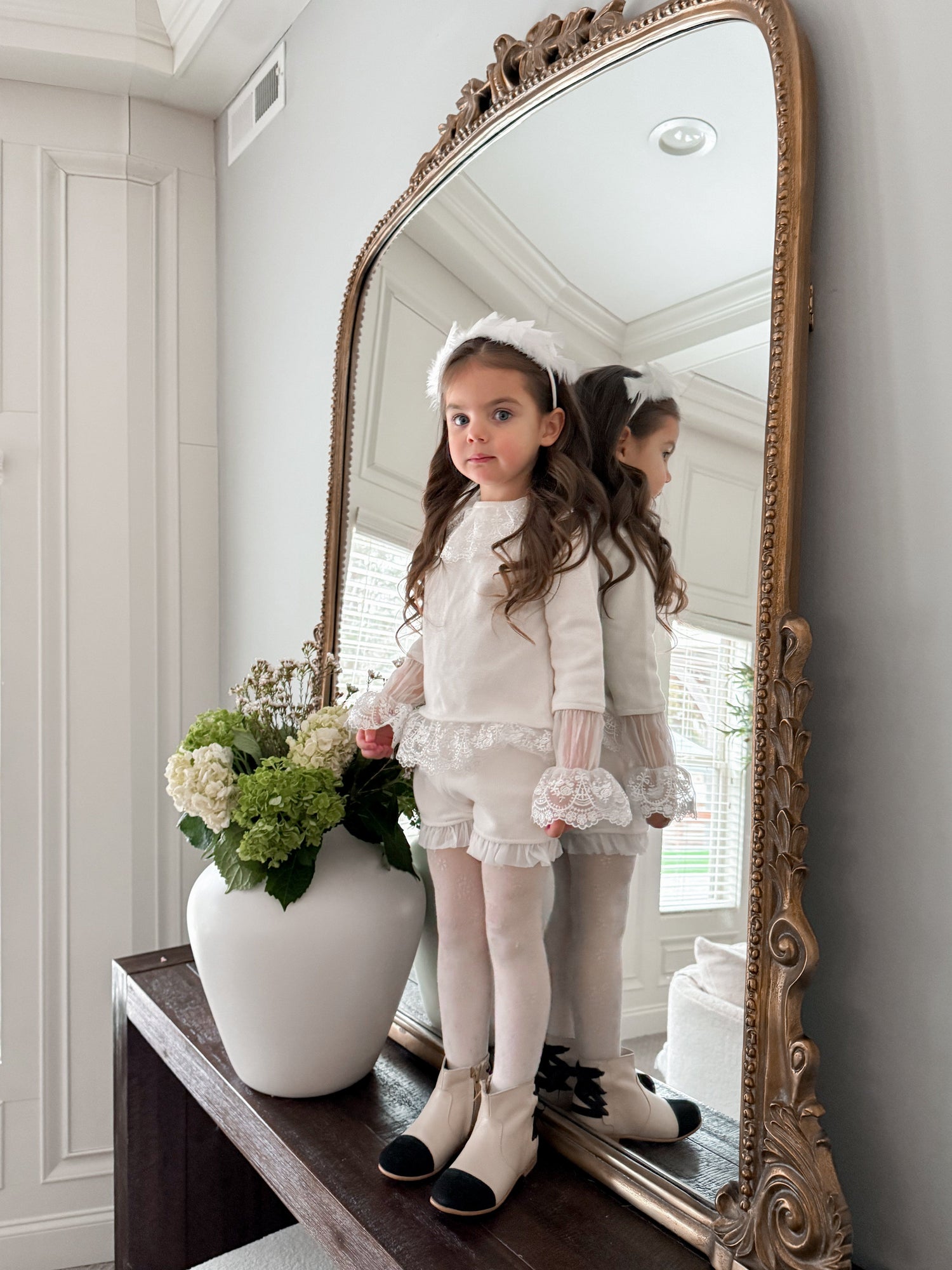 Baby Girls | Emma Cotton and Lace Top and Shorts Set | White