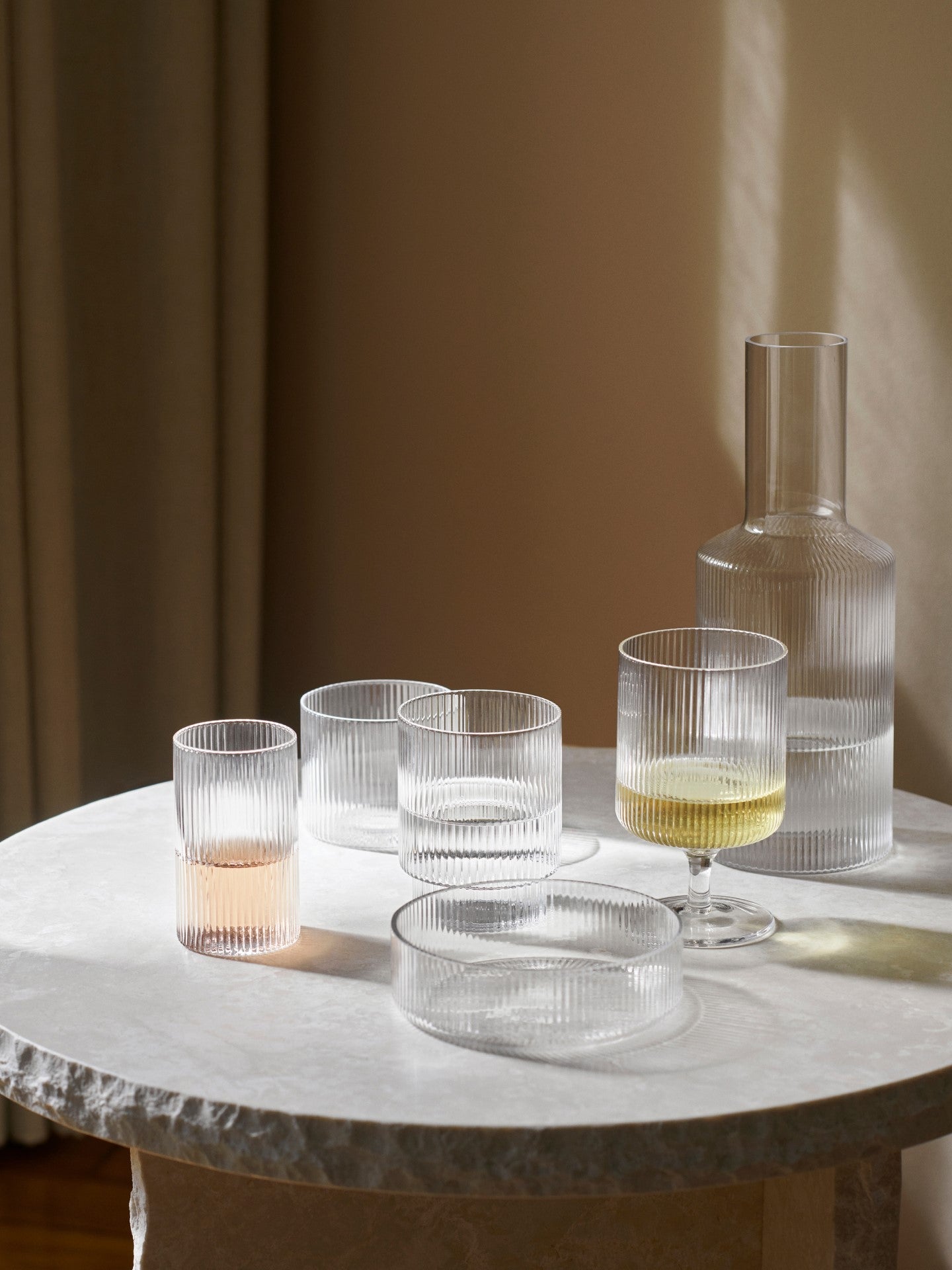 Ripple Carafe | Clear