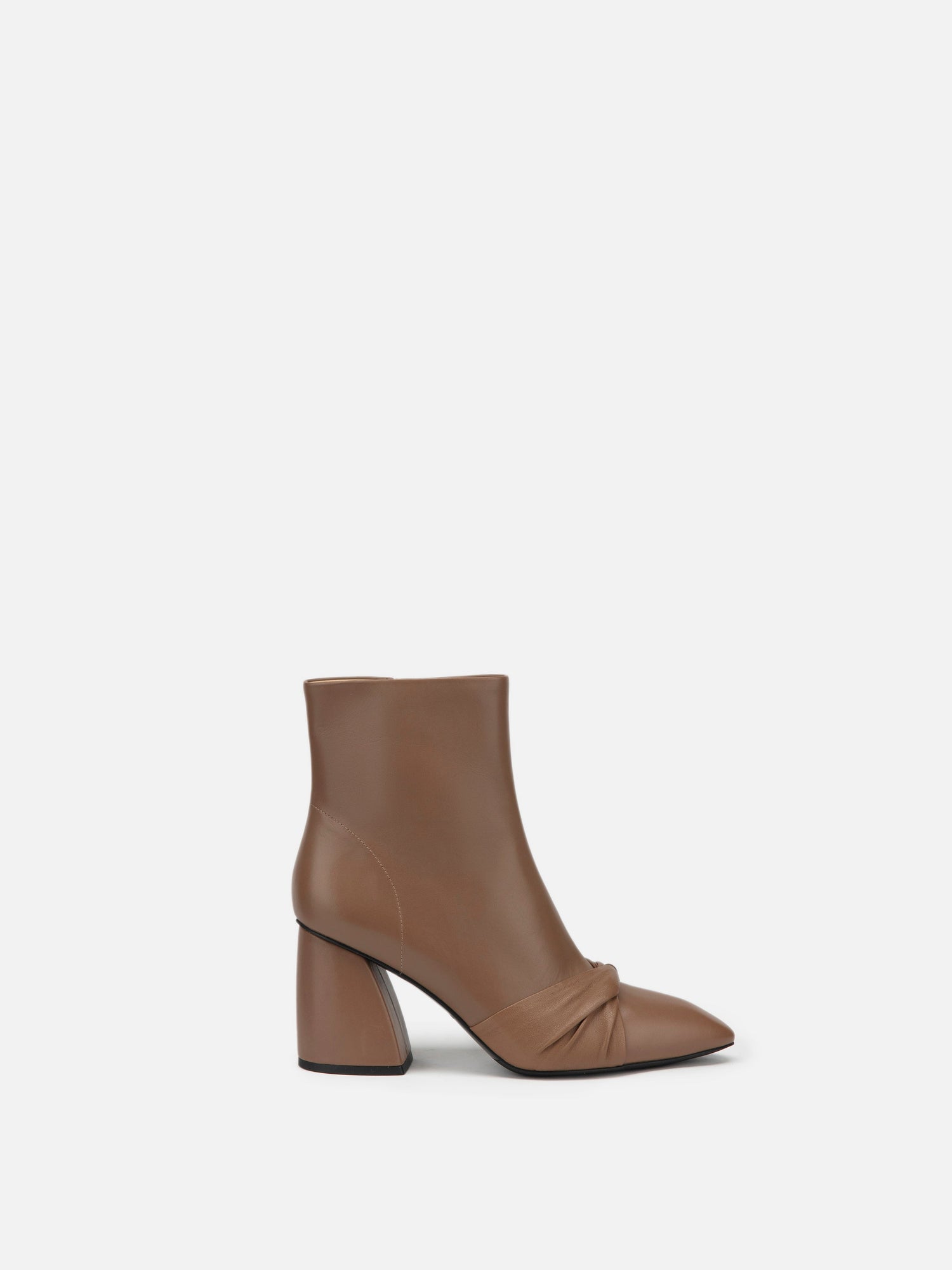Knotted Toe Boots | Brown