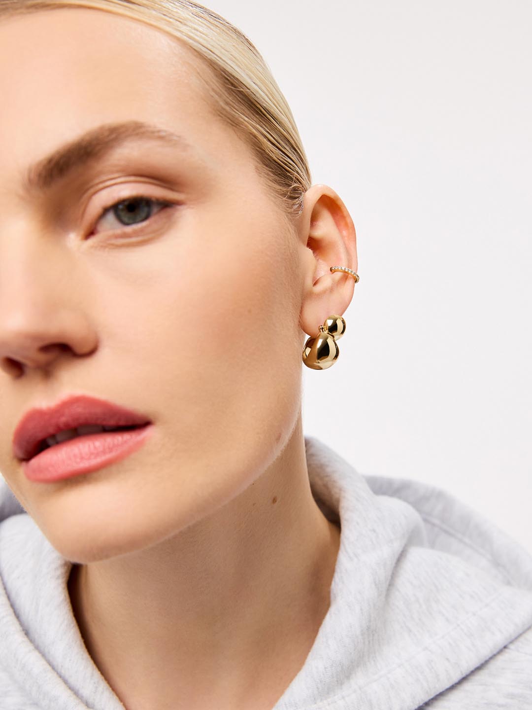 Abby Hoop Earrings | 14K Gold on Brass