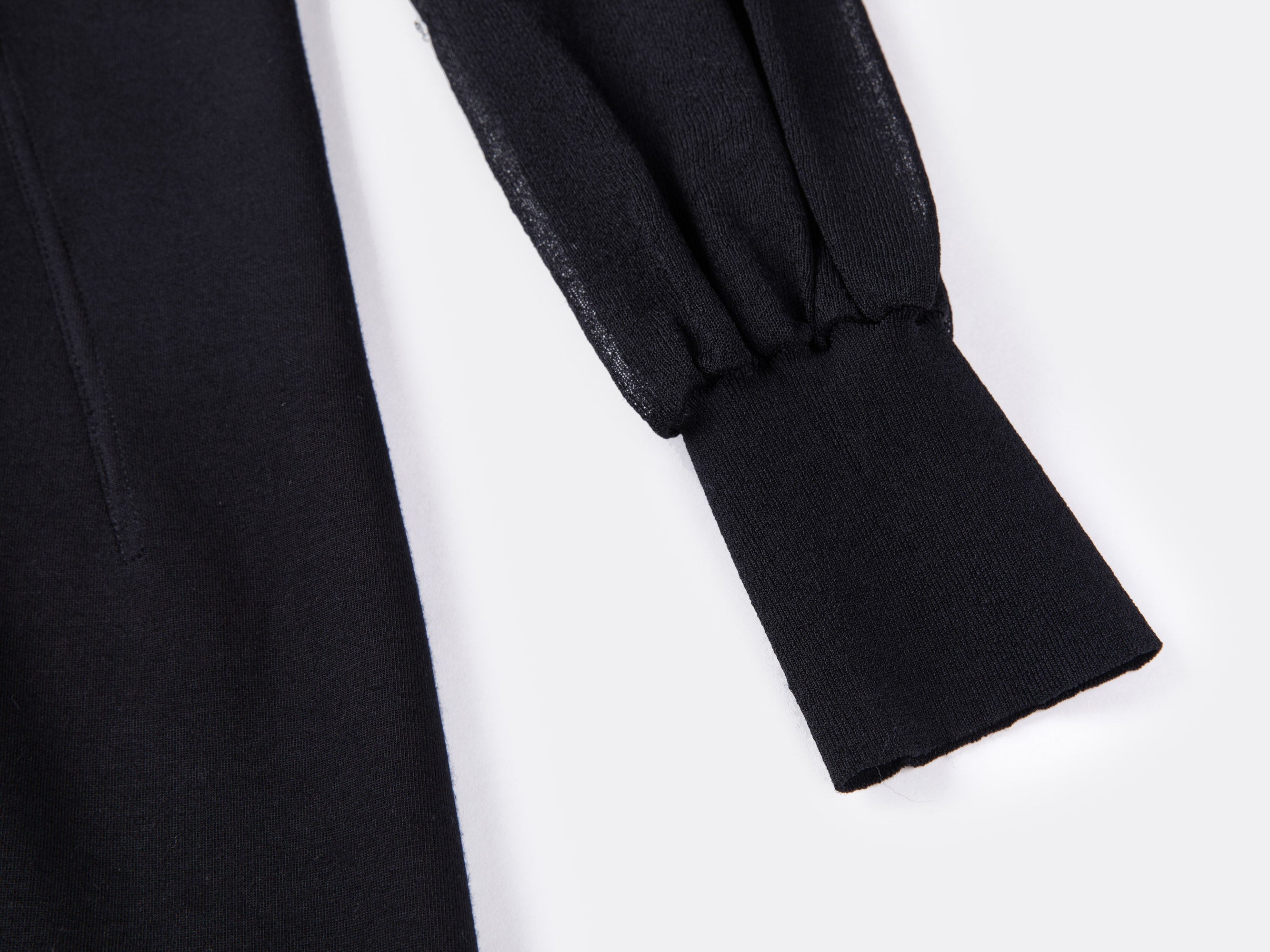 V-Neck Little Dress | Black