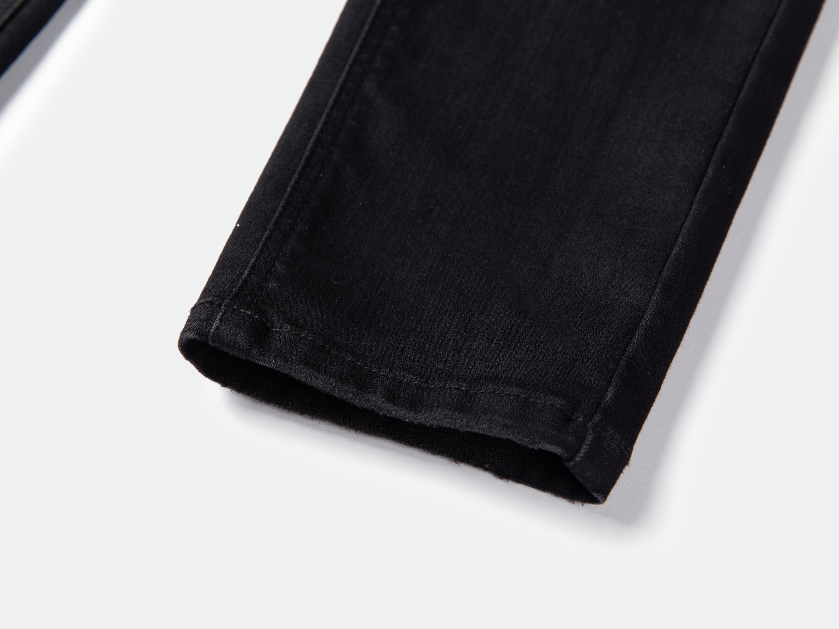 Springy Cropped Jeans | Black