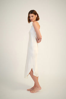 Silk Embroidered Slip | Creme