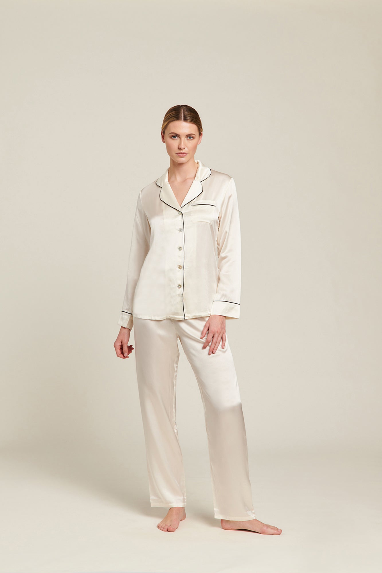Fine Finishes Pyjama | Creme