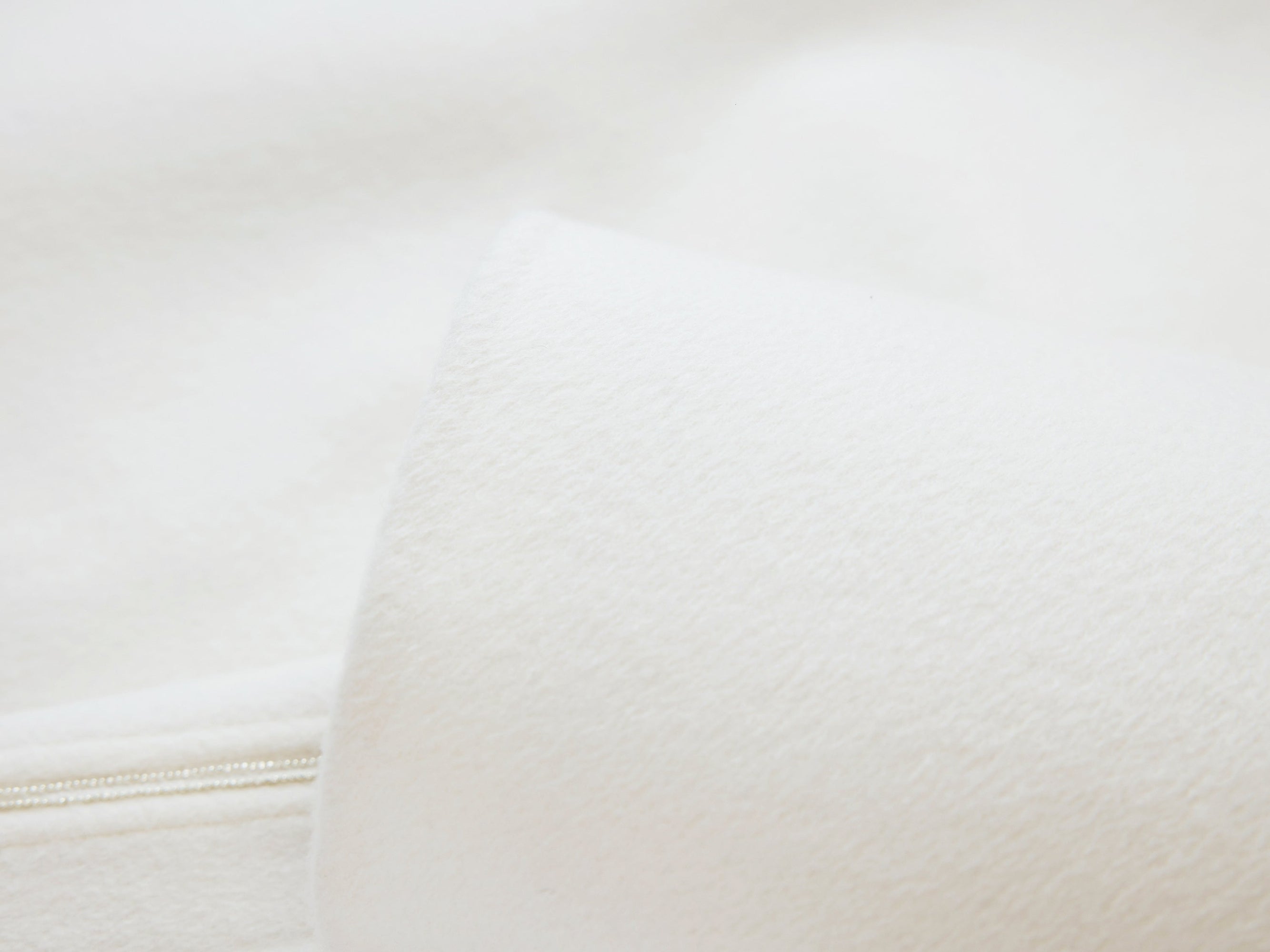 Thin-Strap Cashmere Coat | White