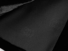 Button Closure Velvet Cropped Blazer | Black