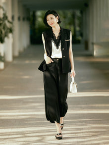 V-neck mulberry silk top | White