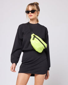 Black | Model: Lura (size: S) | Hover