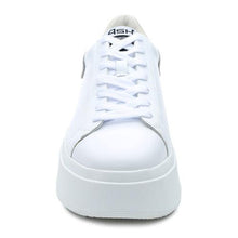 White/Eggnug