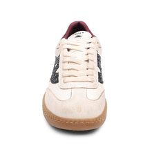 Beige-White/White/Black/Garnet