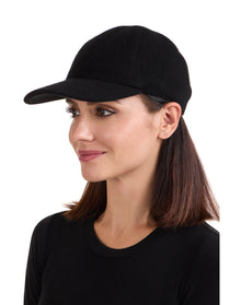 Amicale Cashmere | Women | Cashmere Blend Knit Baseball Cap | Black
