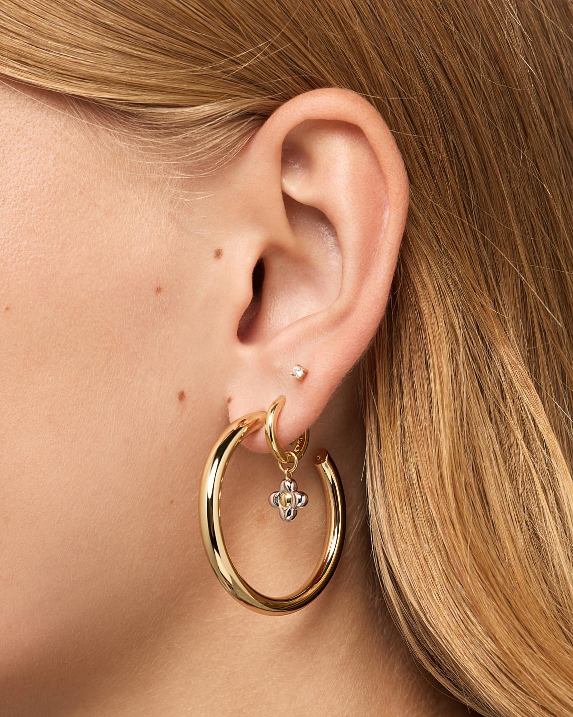 Tia Medium Hoop Earrings | 14K Gold on Brass