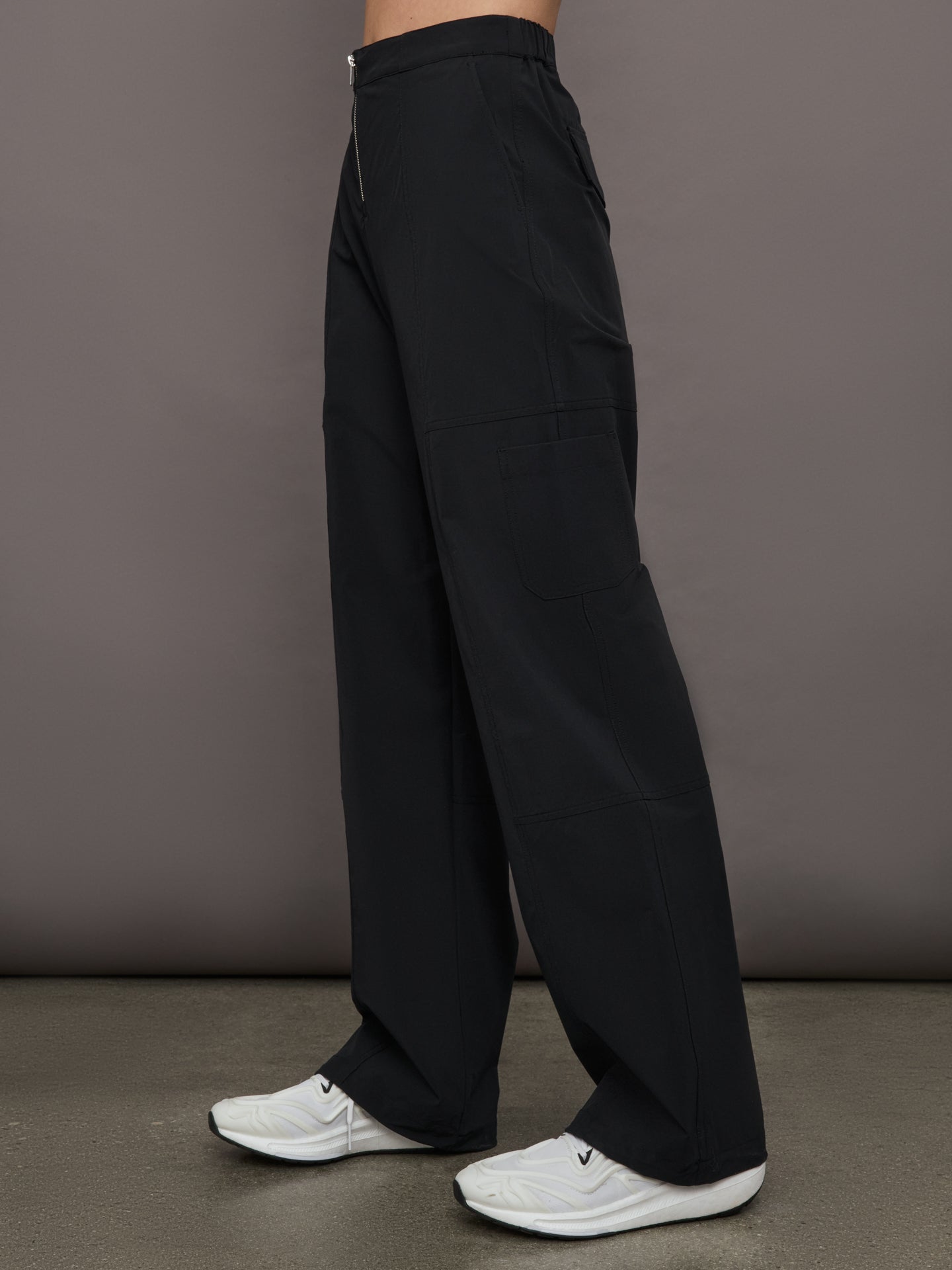 Bandier | Quincy Cargo Pants | Black