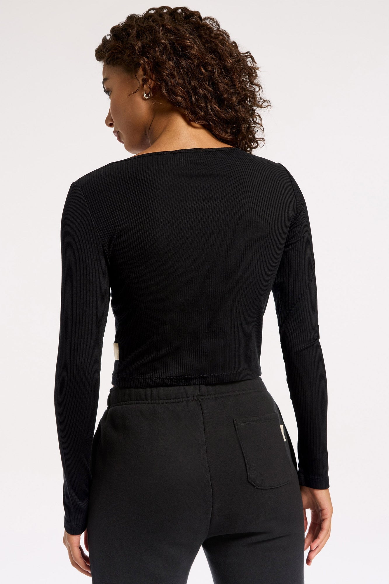 Wesley | Rivington Ribbed Long Sleeve Scoop Neck Crop Top | Black