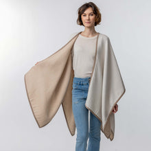 Unisex | Vienna Cape | Ivory / Beige