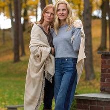 Boulder Throw | Ivory/Beige