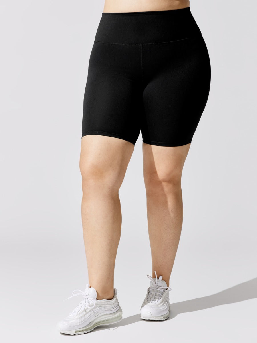 High Rise Biker Short in Cloud Compression | Black