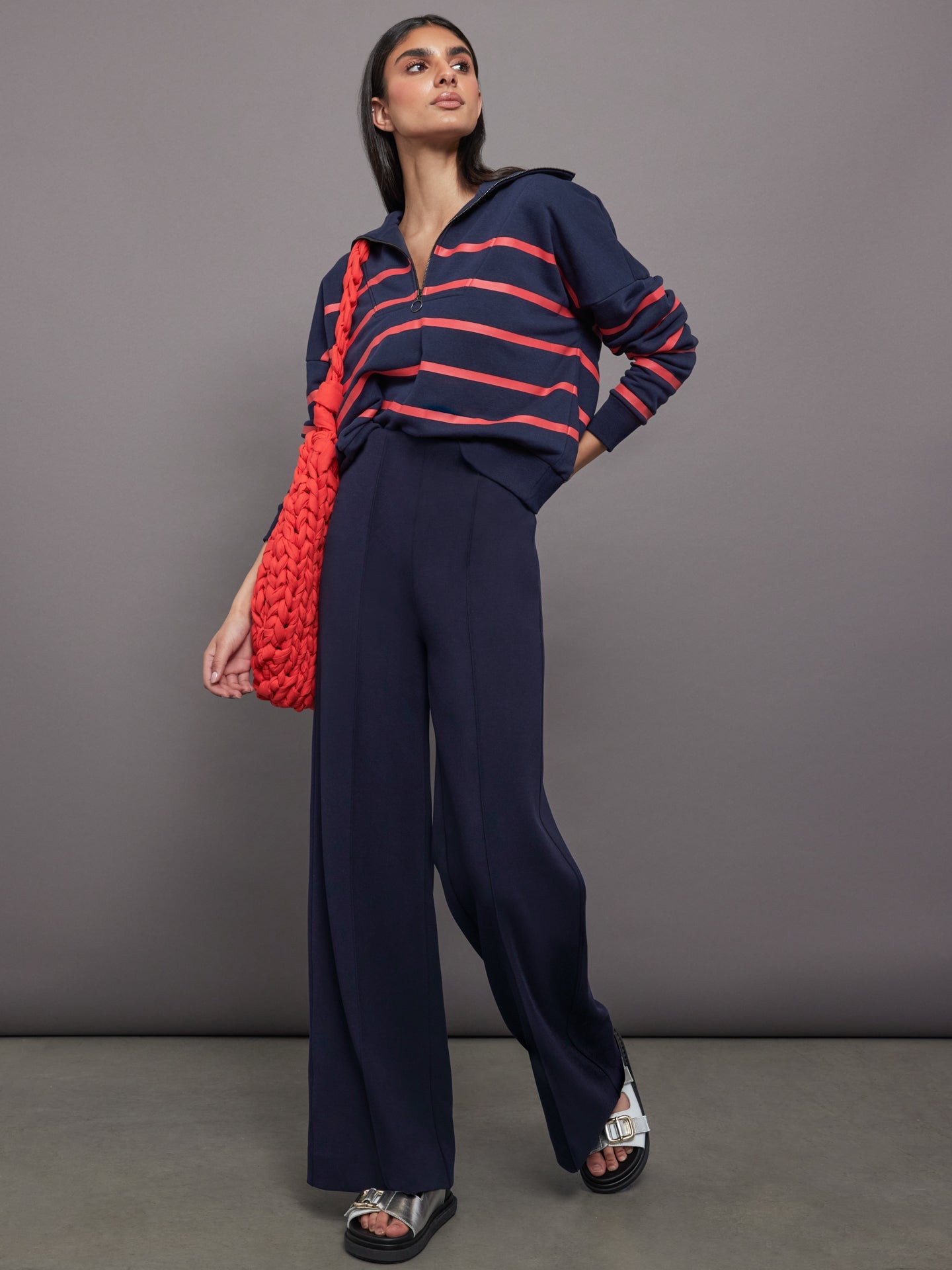 Carbon38 | High Waisted Scuba Pant | Navy Blazer